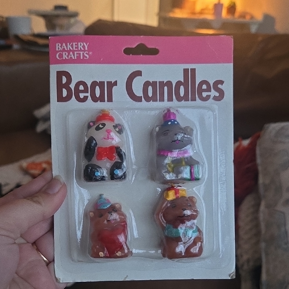 Vintage Bakery Crafts "Bear Candles" Set – New in Pack